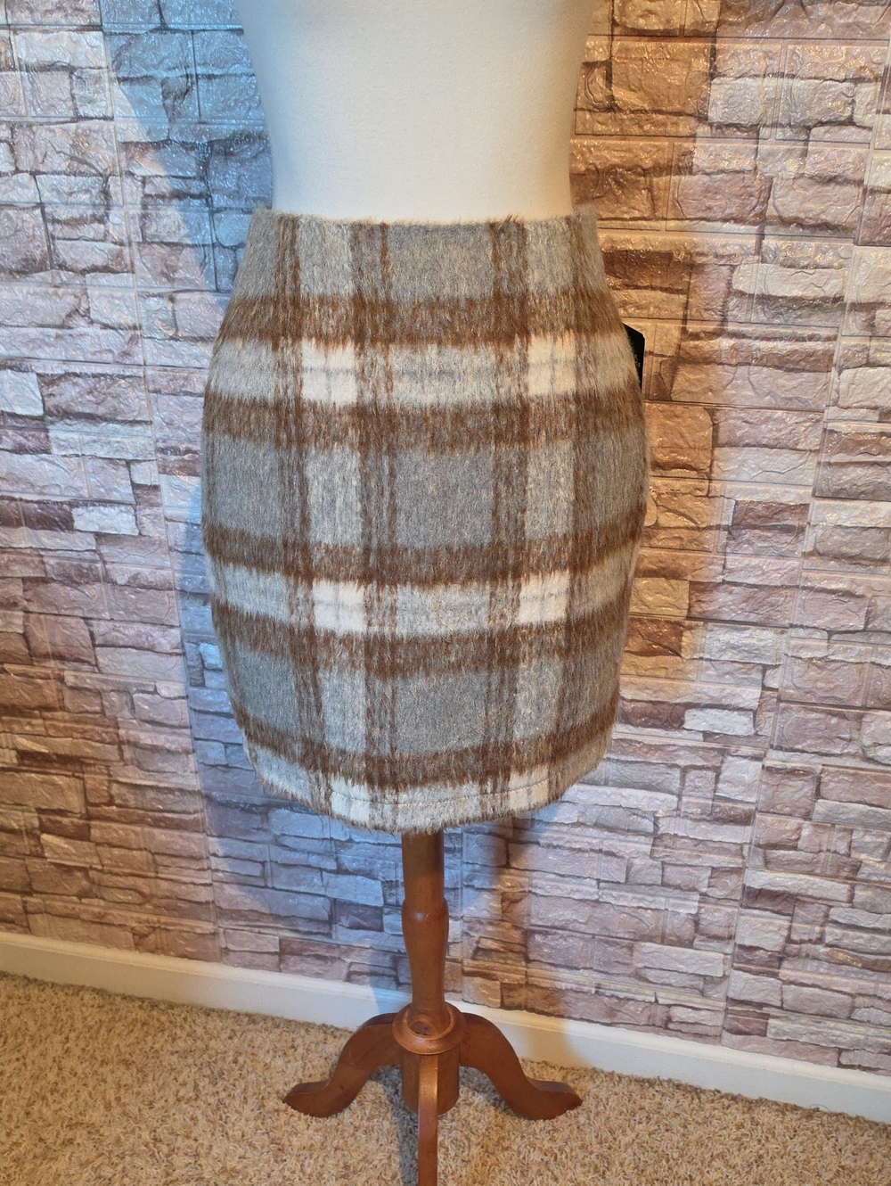 Boston Proper Plaid Mini Skirt in Taupe and Cream Brand New